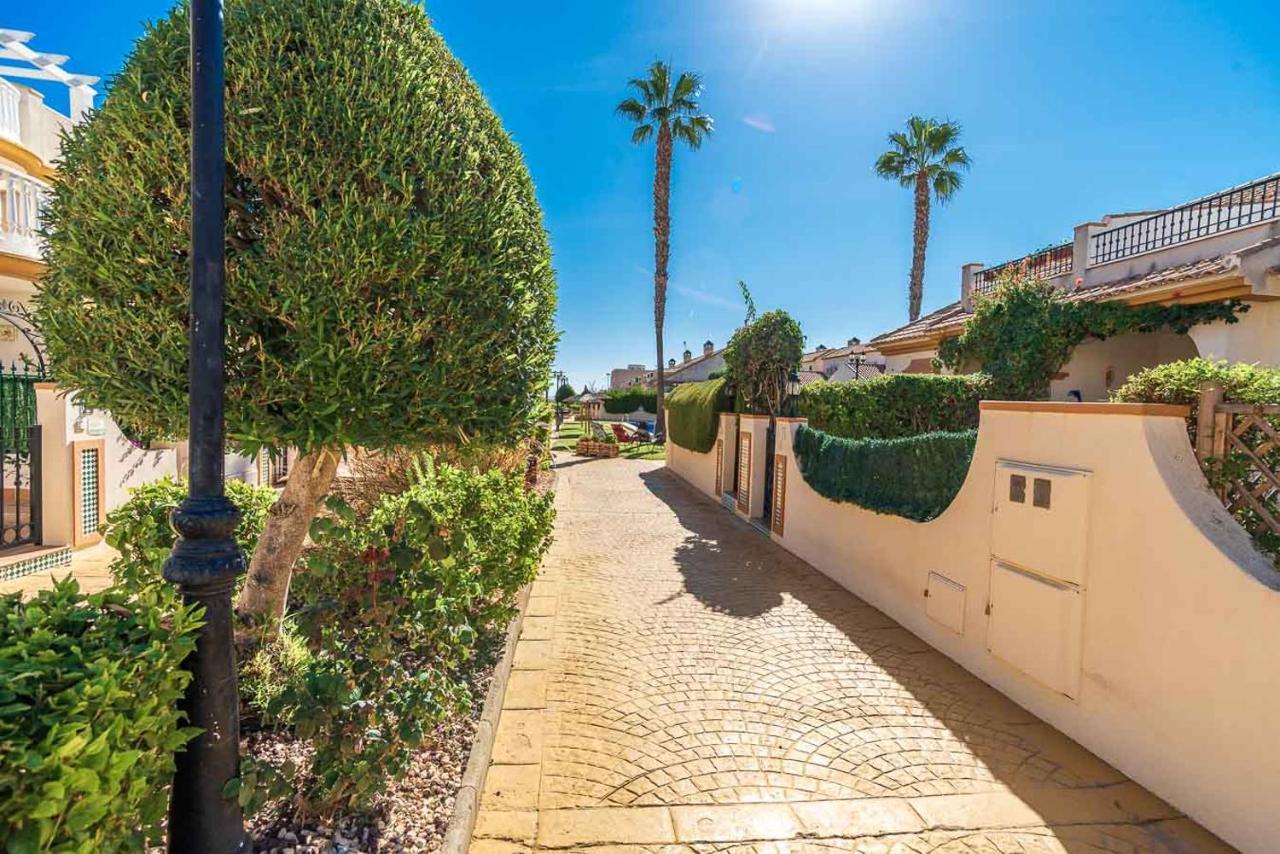 Dehesa de Campoamor  Beautiful Sea Views Apartment Cabo Roig المظهر الخارجي الصورة